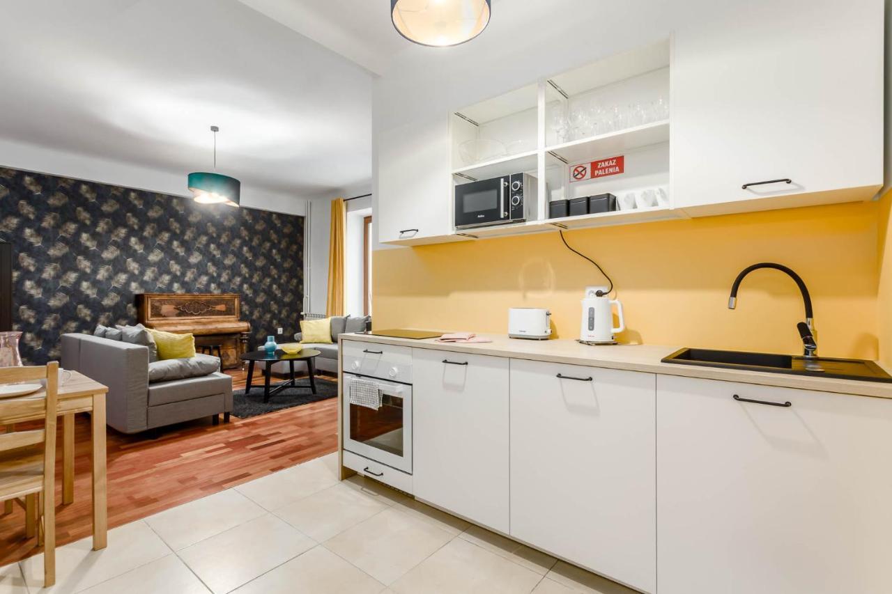 Chill Apartments Kopernik Center ワルシャワ エクステリア 写真